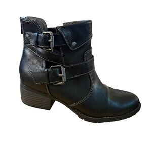 Stylish Black Boots by Euro Soft Women’s Size 8.5